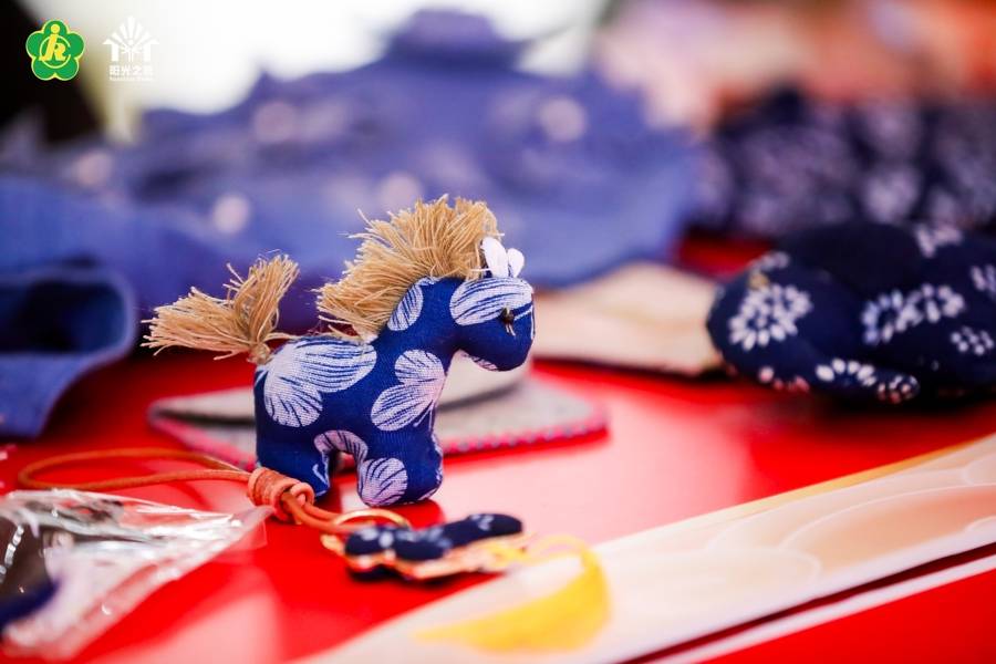 家”公益集市给徐汇西岸带来一片阳光CQ9